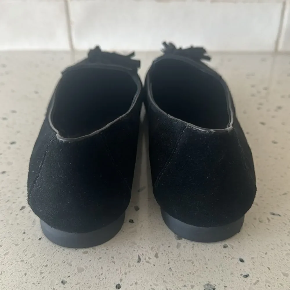 Born Women’s Black Suede Leather Slip On Loafers Flats Tassel Details Size 8.5M